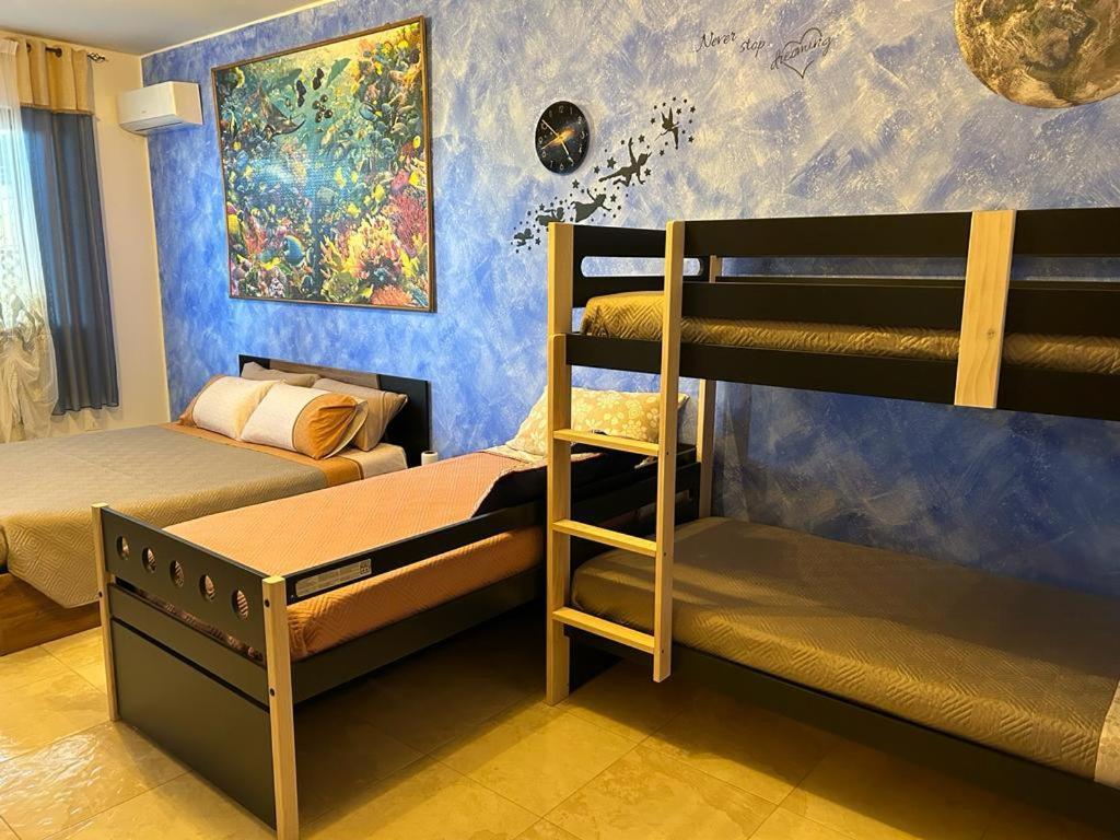Triangolo Delle Bermuda B&B 테르몰리 외부 사진